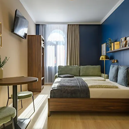 Holidays Storia Budapest